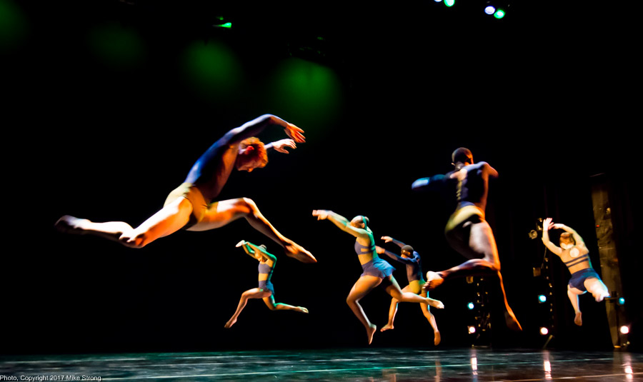 Photo by Mike Strong (KCDance.com) - Bach'd