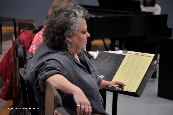 (photo / copyright Mike Strong, kcdance.com) Marciem Bazell - Working on Hansel und Gretel (in Grant) with her notepad on a music stand